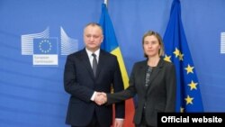 Președintele Igor Dodon la Bruxelles, cu șefa diplomației europene Federica Mogherini, Bruxelles, 7 februarie 2017