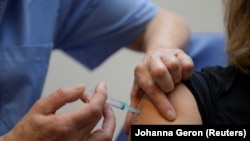 55,2% români spun că se vor vaccina împotriva COVID-19 în acest an