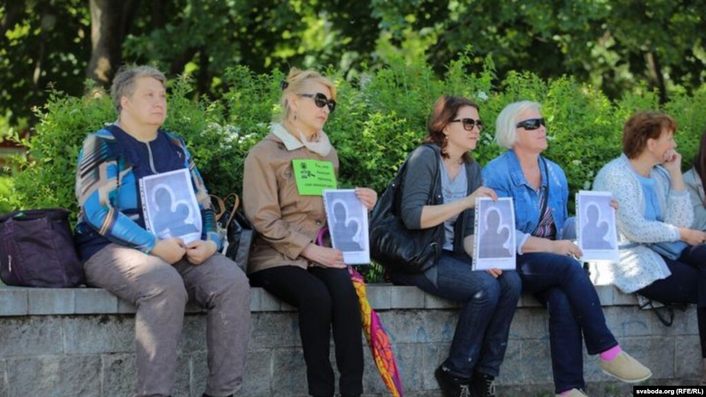 «Маці 328» правялі пікет у Менску