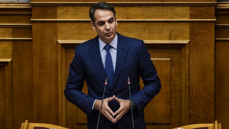 Кабинет на Ципрас: Мицотакис да не си игра со клучните прашања