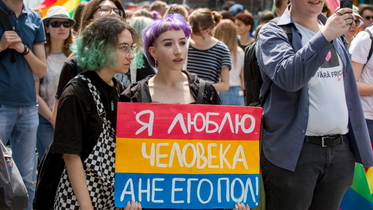 Почему не стоит ненавидеть геев, педофилов и транссексуалов. | Пикабу