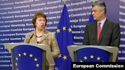 EU foreign policy chief Catherine Ashton and Prime Minister of Kosovo Hashim Thaci in Brussels on March 1.