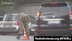 Працівник СБУ співробітника С.В.Кириленко пересувається на автівці, зареєстрованій на дружину