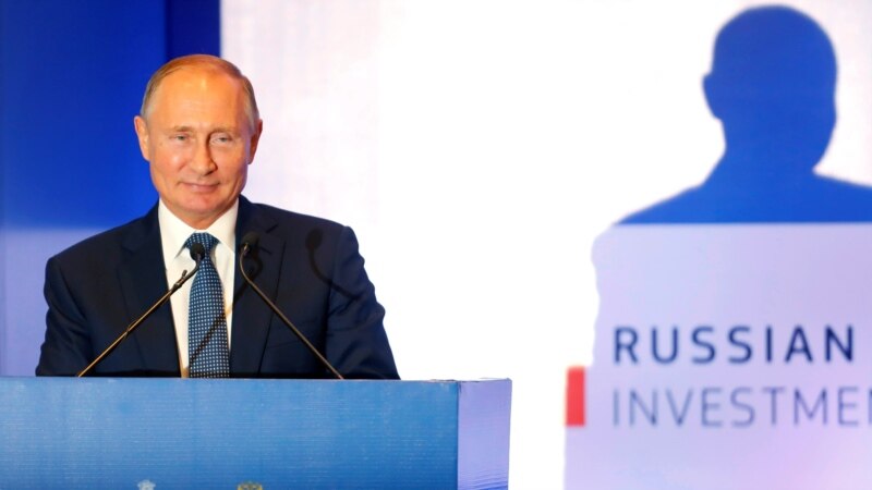 Путин ја губи довербата кај Русите
