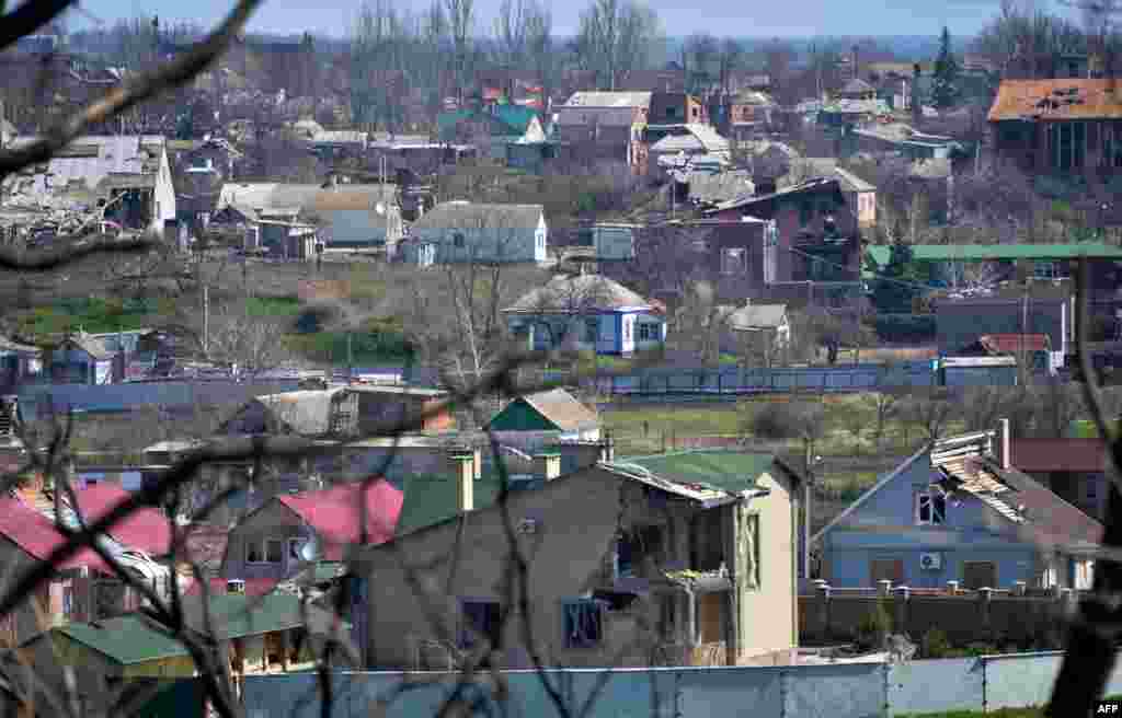 Вигляд на село Широкине (20 кілометрів від Маріуполя), яке наразі частково контролюють бойовики угруповання &laquo;ДНР&raquo;, що визнане в Україні терористичним