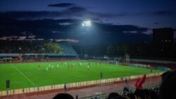 Бишкектеги Дөлөн Өмүрзаков атындагы стадион.