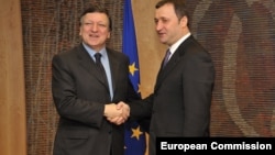 Premierul Vlad Filat primit de Jose Manuel Barroso la Bruxelles, în 2011