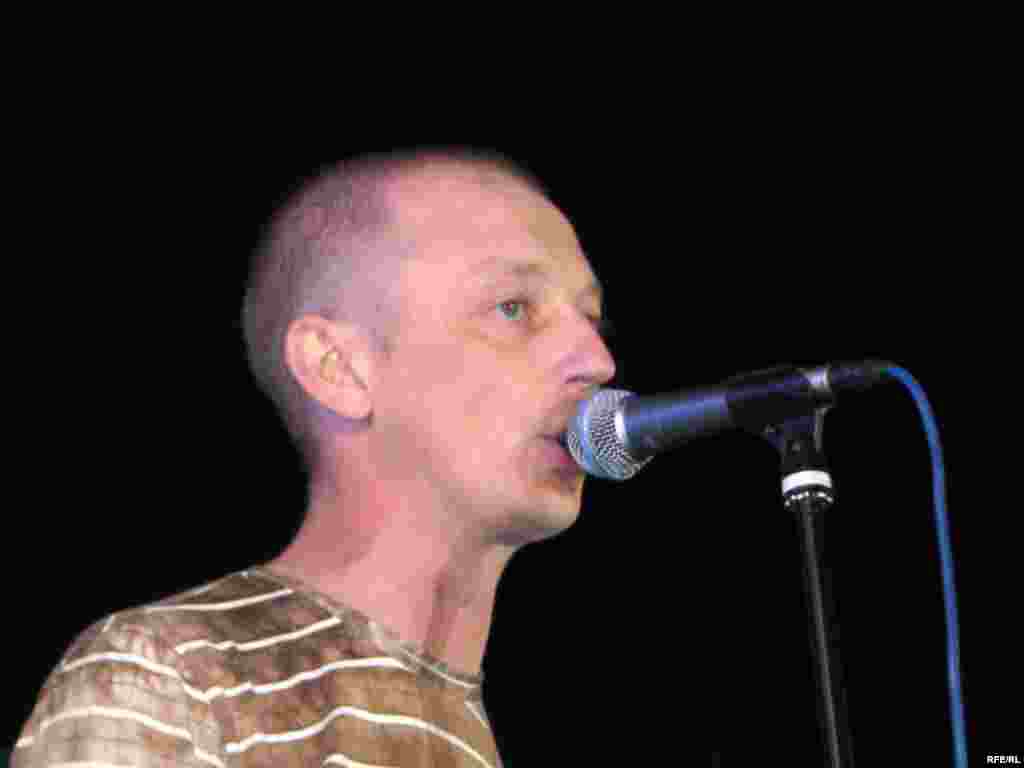 Аляксандар Кулінковіч, “Neuro Dubel”
