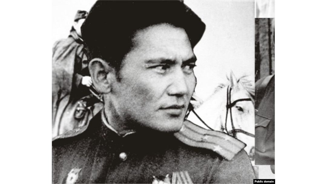 Baurzhan Momyshuly (1910-1982)