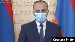 Министр здравоохранения Арсен Торосян