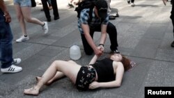 Одна из жертв инцидента на Таймс-сквер.