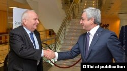 Armenia - President Serzh Sarkisian during a meeting with the European People's Party leader Joseph Daul, 22 October 2015