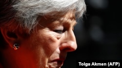 Прем'єр-міністр Тереза Мей не стримала сліз, оголошуючи про свою відставку. Лондон, 24 травня 2019 року