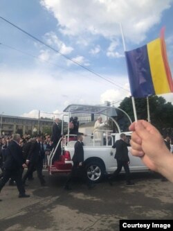 Papa Francisc a sosit la Iași, la Palatul Culturii.