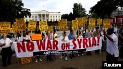 Protesti ispred Bijele kuće protiv moguće vojne akcije u Siriji, Vašington, 29. avgust 2013