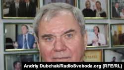 Екс-ректор університету Володимир Шевченко: ії правоохоронців спрямовані на те, щоб налякати обраного колективом ректора Юрія Лисенка і його дружину Тетяну Лев