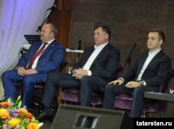 Равил Әхмәтшин (с), Марат Хөснуллин һәм Николай Никифоров