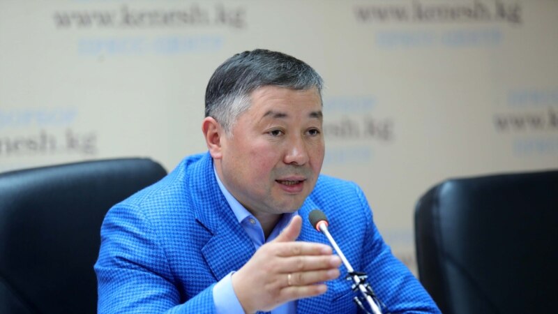 Жээнбеков не утвердил Жапарова премьером, в Кыргызстане избран спикер парламента