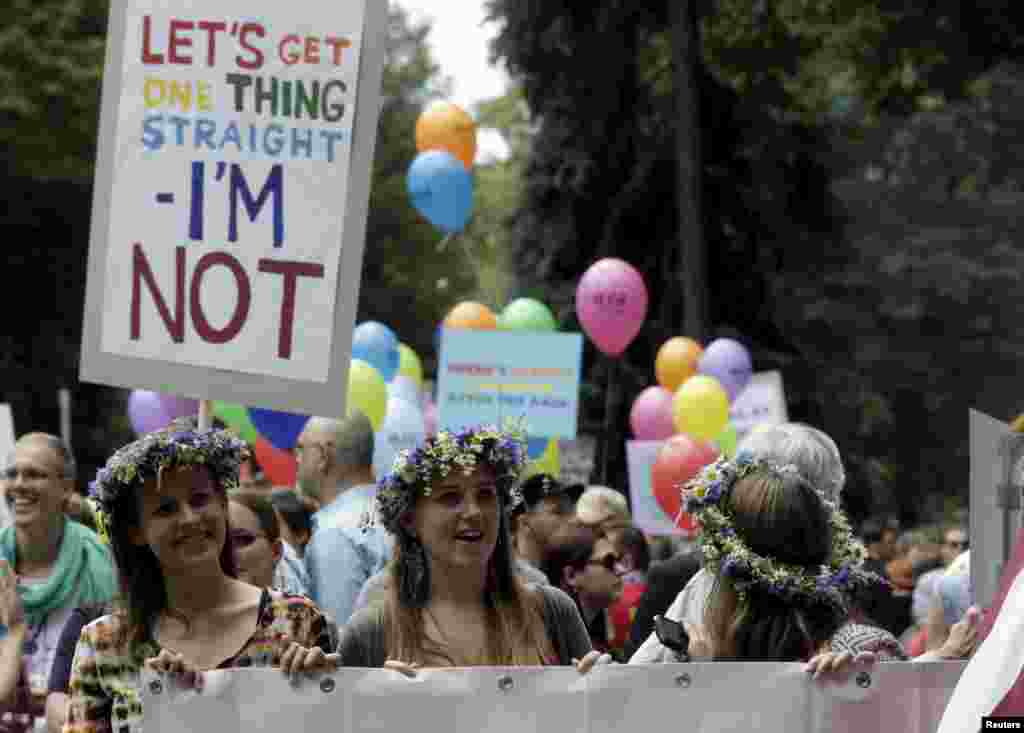 Участники EuroPride 2015.