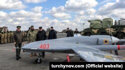 Випробування турецького безпілотника Bayraktar TB2, військовий аеродром на Хмельниччині, 20 березня 2019 року