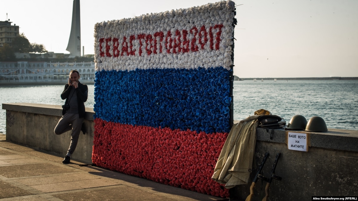 Выходные и праздники в июне 2019 года в России: календарь новейшие фото Выходные и праздники в июне 2019 года в России: календарь новейшие фото