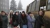 Жители Дебальцева покидают город