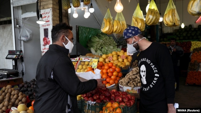 Tajrish Bazar in Tehran, April 2, 2020