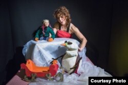 Емануела Капукаки, Грција