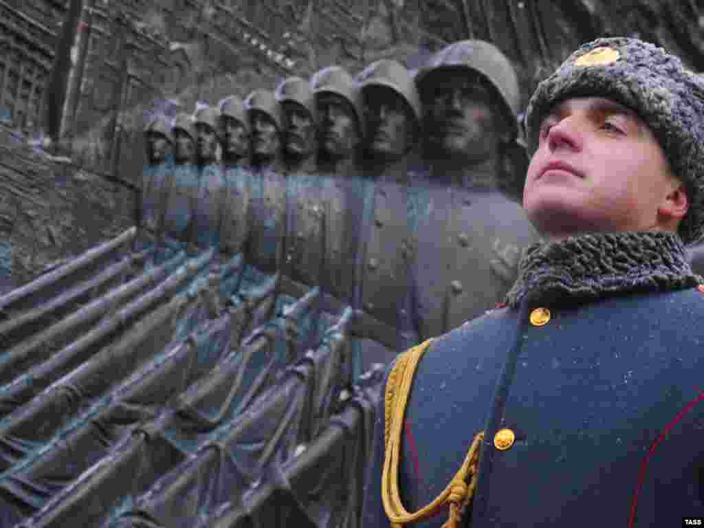 Rusija - Spomenik žrtvama Drugog svjetskog rata, Moskva, 21.12.2010. Foto: Vladimir Astapkovich
