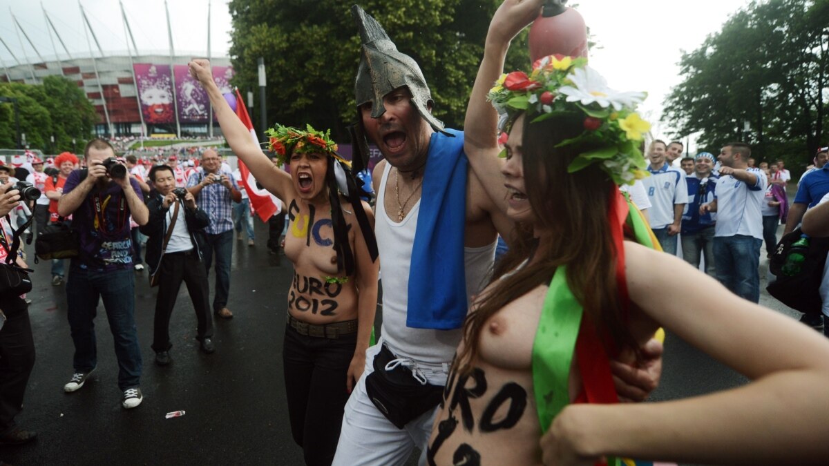 Координатор FEMEN Анна Гуцол – о секс-туризме на Евро-2012