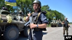 Өкмөттүк аскерлер аскерий операциясын Донецк облусунун түндүгүндө улантуу үчүн жылышууда, 3-июль, 2014