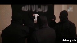 شک کېږي چې دغو کسانو د پولنډ او اوکراین وګړي په پولنډ کې د تروریستي اعمالو لپاره ګمارل.