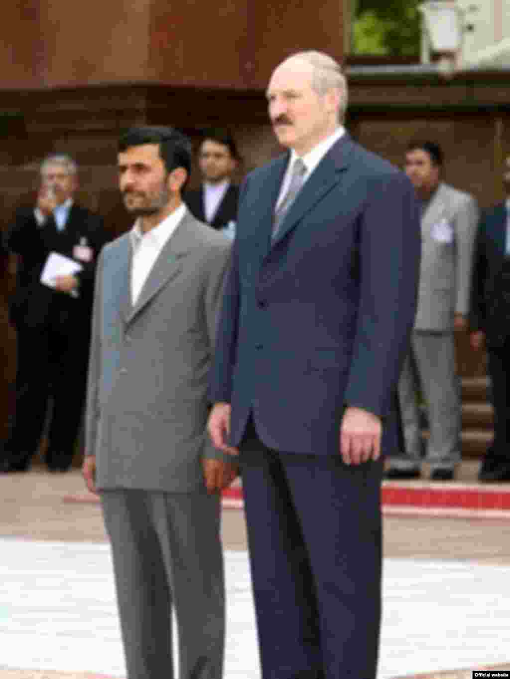 Махмуд Ахмадзінэжад і Аляксандар Лукашэнка падчас сустрэчы ў Менску 21 траўня 2007 году