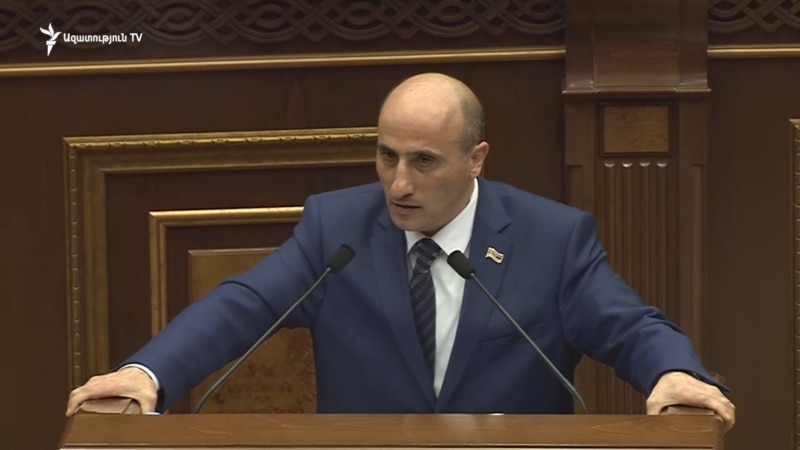 В правящей фракции Армении заявили о возможном начале процесса импичмента президенту