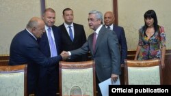 Armenia - President Serzh Sarkisian meets with leaders of the Prosperous Armenia Party, Yerevan, 26Aug2015.