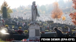 Gradsko groblje Bare u Sarajevu, novembar 2020. 