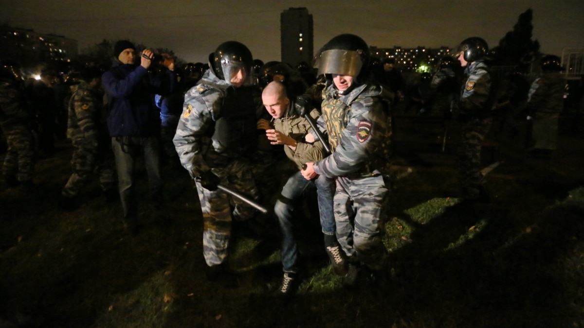 Moscow Court Orders Jail For Third Suspect In Biryulyovo Rioting