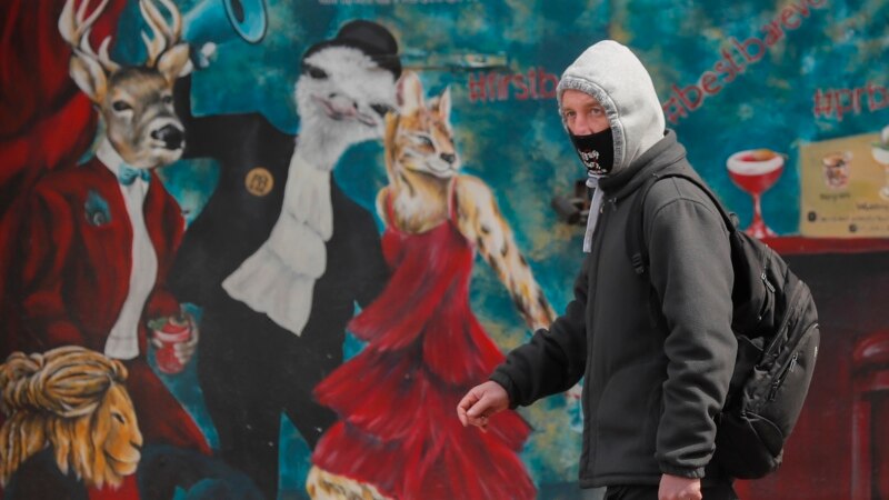 В Украине запретили находиться без масок на улицах и в парках 