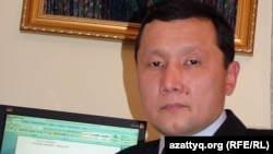 Абзал Құспанов, адвокат, Батыс Қазақстан облыстық адвокаттар алқасының мүшесі. Орал, 29 қараша, 2011 жыл.