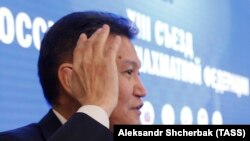 Кирсан Илюмжинов в бытность президентом Международной шахматной федерации (ФИДЕ).