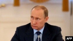 Russian President Vladimir Putin said a new agency should be set up to implement Russia's policy in the region.