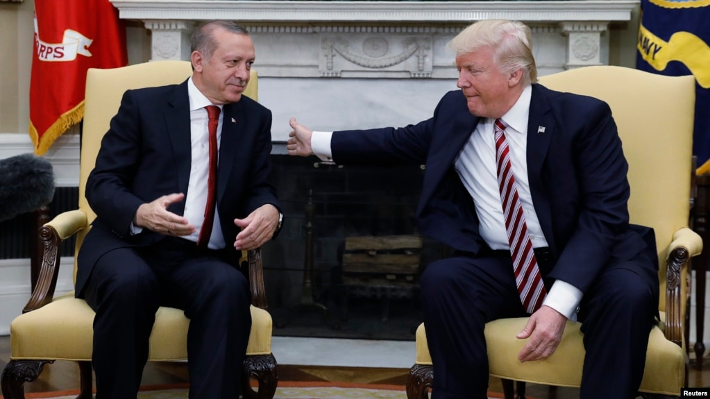 Turkish President Recep Tayyip Erdogan (left) meets with U.S President Donald Trump in the Oval Office of the White House in Washington, D.C., on May 16.