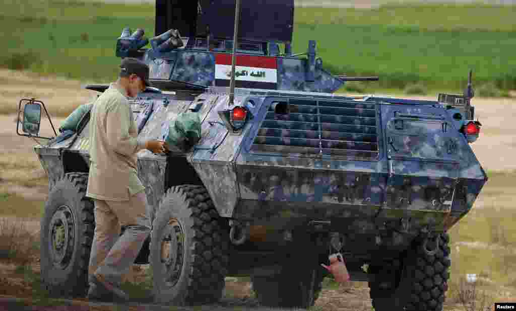 Солеймані на передовій під час операції проти ІДІЛ в іракському місті Таль-Ксаіба, 8 березня 2015 року