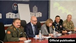 Делегация во главе с послом США в Армении Линн Трейси в Национальном исследовательском университете обороны, Ереван, 20 ноября 2019 г.