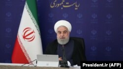 Ирандын президенти Хасан Роухани өкмөттүн жыйынында, Тегеран. 8-апрель, 2020-жыл. 