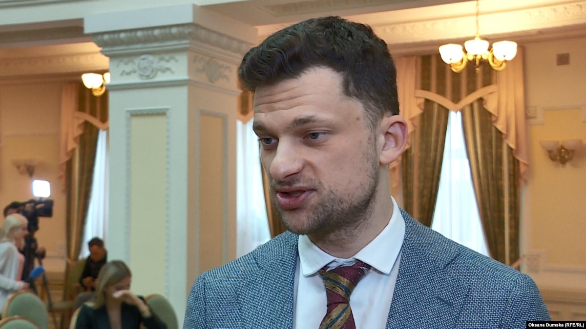 oi5.ru: Интервью с Дубилетом: 40% роста ВВП, перепись населения, «Приватбанк» и книги Интервью с Дубилетом: 40% роста ВВП, перепись населения, «Приватбанк» и книги