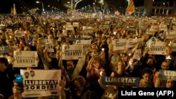 تظاهرت علیه بازداشت رهبران کاتالونیا