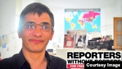 رضا معینی، مسئول بخش ایران در گزارشگران بدون مرز