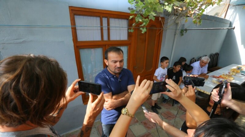 ხუთწლიანი პატიმრობის შემდეგ აზერბაიჯანის ციხიდან გათავისუფლდა ოპოზიციონერი ჟურნალისტი
