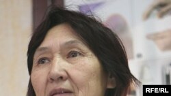 Kyrgyzstan -- Aziza Abdrasulova, the leader of the nongovernmental organization Kylym Shamy, 18Dec2007